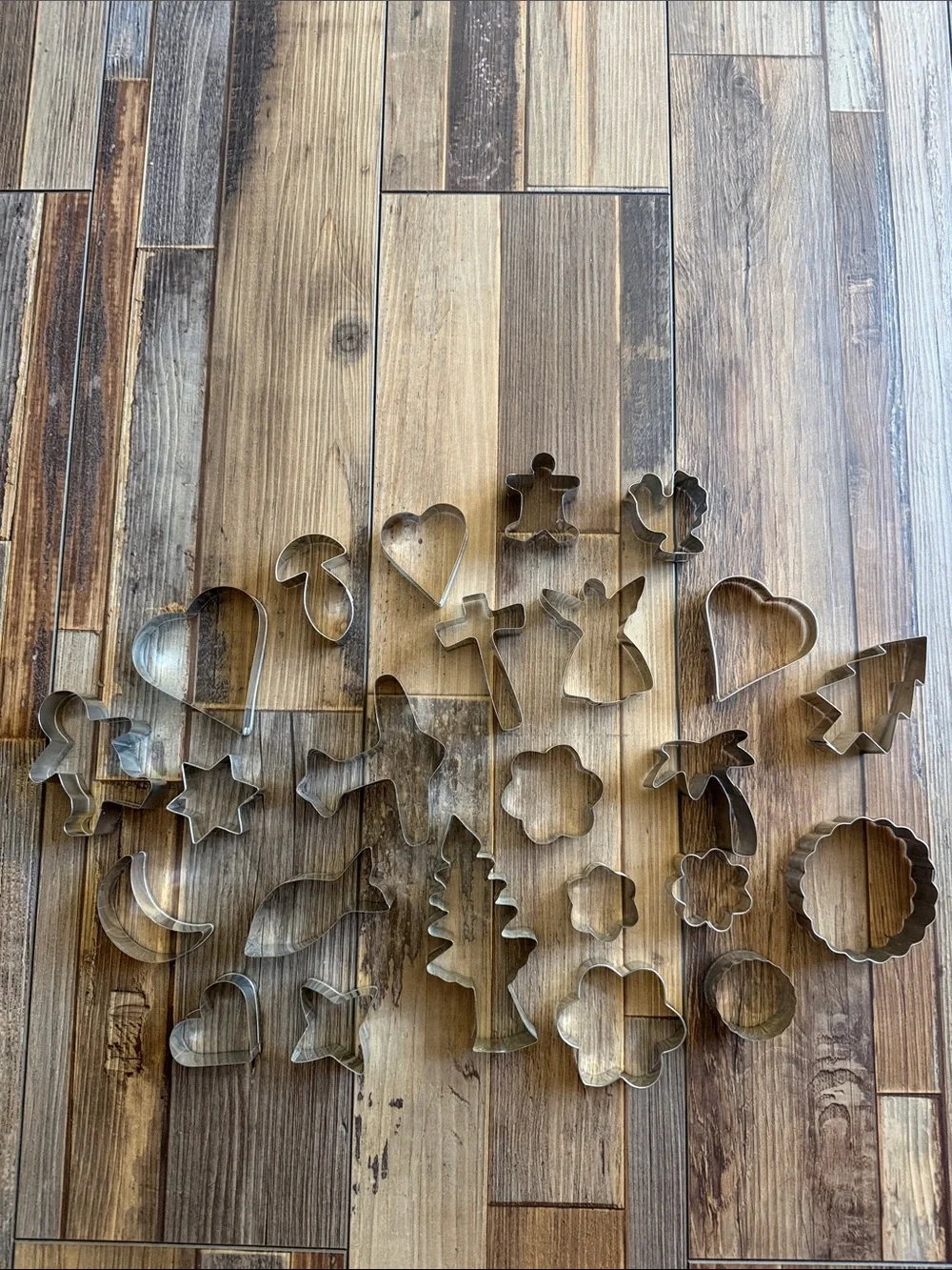 Assorted Metal Cookie Cutter Set - Mixed Shapes